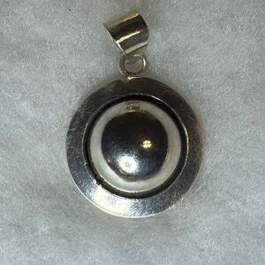 Chic Silver Circle Pendant